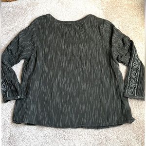 NWOT J.Jill long sleeve beaded down sleeve and collar size XL